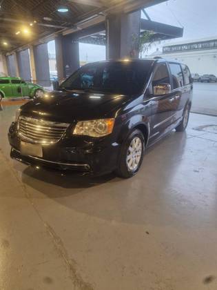 CHRYSLER TOWN & COUNTRY 3.6 LIMITED V6 24V GASOLINA 4P AUTOMÁTICO CHRYSLER TOWN & COUNTRY 3.6 LIMITED V6 24V GASOLINA 4P AUTOMÁTICO